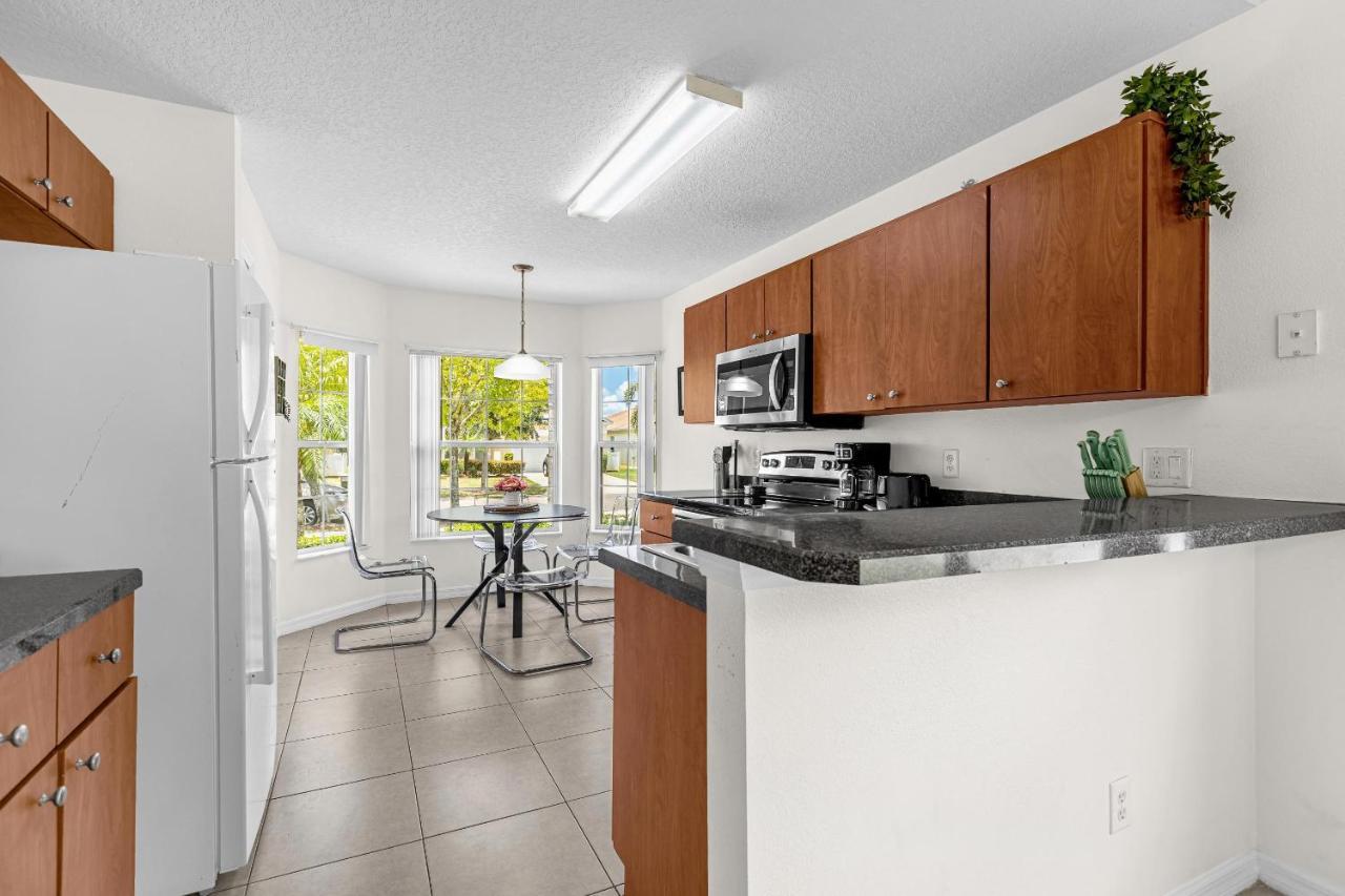 Glamorous House In Disney Area Heatable Private Pool Kissimmee Eksteriør billede
